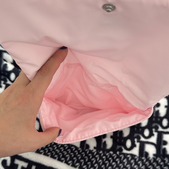 Dior Soft Pink Logo beauty Pouch - Picture 4 of 4